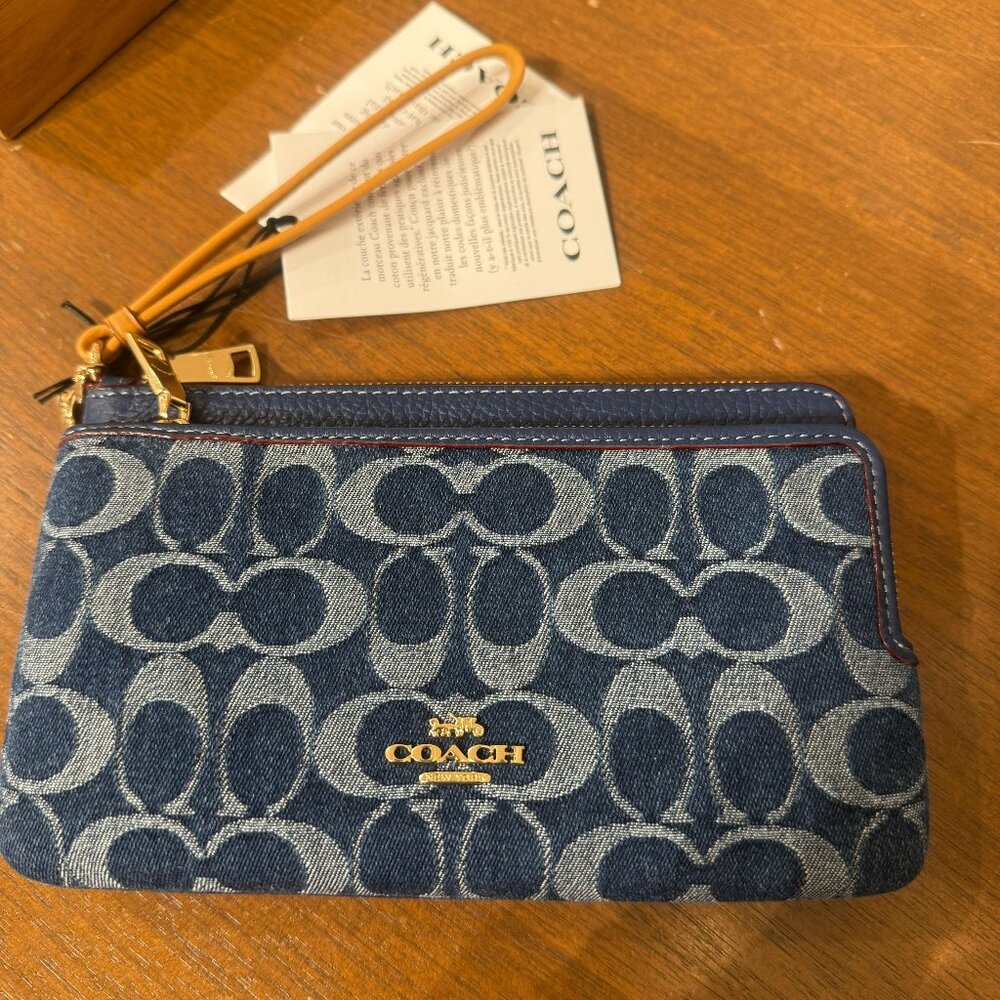 coach Double Zip Wallet In Signature Denim cz321